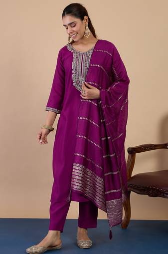 Purple women kurta pant dupatta set