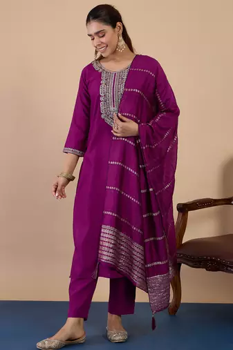 Purple women kurta pant dupatta set
