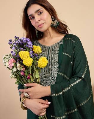 Green women kurta pant dupatta set 3