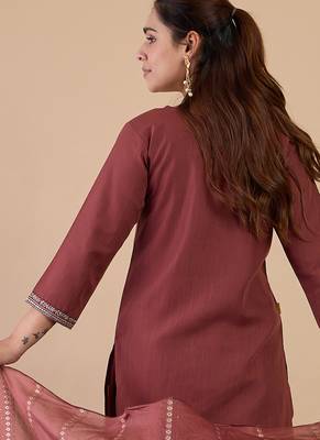 Brown women kurta pant dupatta set 2