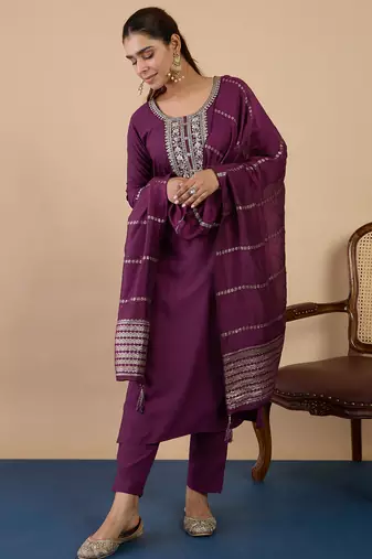 Purple women kurta pant dupatta set
