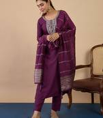Purple women kurta pant dupatta set