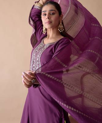 Purple women kurta pant dupatta set 3