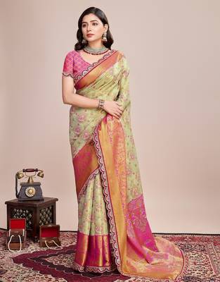 Light green woven silk blend banarasi saree with blouse 2