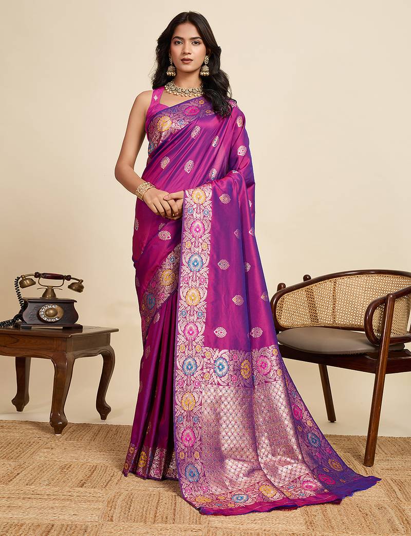 Magenta floral print woven pure jacquard banarasi saree with blouse