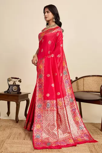 Pink floral print woven pure jacquard banarasi saree with blouse