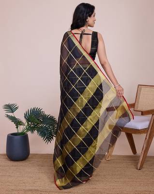 Black woven checkered striped cotton silk kota doria saree with blouse 4