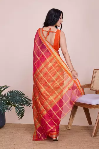 Pink woven checkered striped cotton silk kota doria saree with blouse