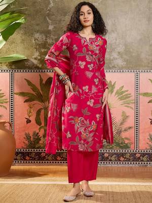 Rani printed kurta with trousers & dupatta set 1