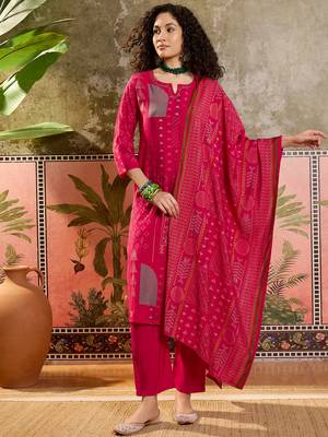 Rani printed kurta with trousers & dupatta set 1