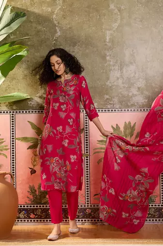 Rani printed kurta with trousers & dupatta set