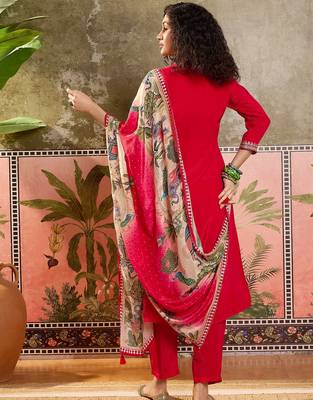 Red plain kurta with trousers & dupatta set 2