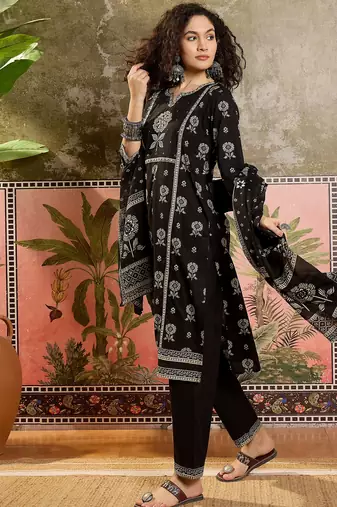 Black printed kurta with trousers & dupatta set