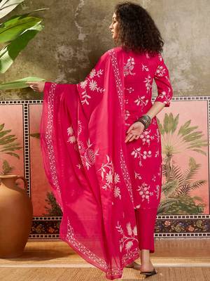 Pink printed kurta with trousers & dupatta set 2