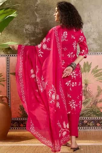 Pink printed kurta with trousers & dupatta set