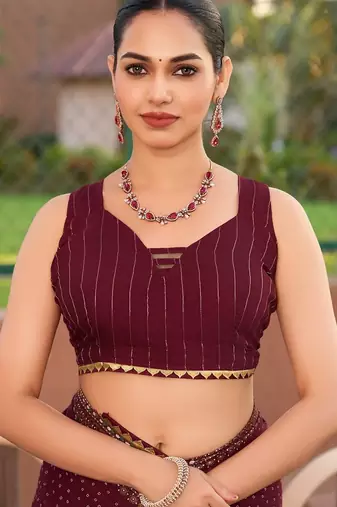 Maroon printed woven cotton silk bandhani saree with blouse