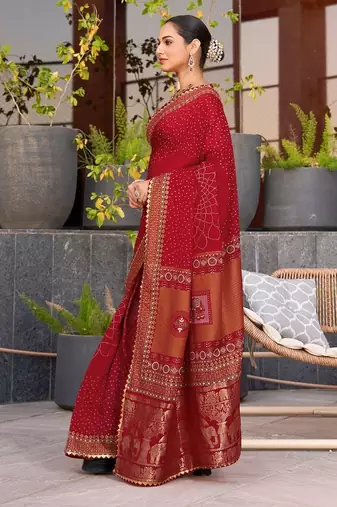 Red printed woven cotton silk bandhani saree with blouse