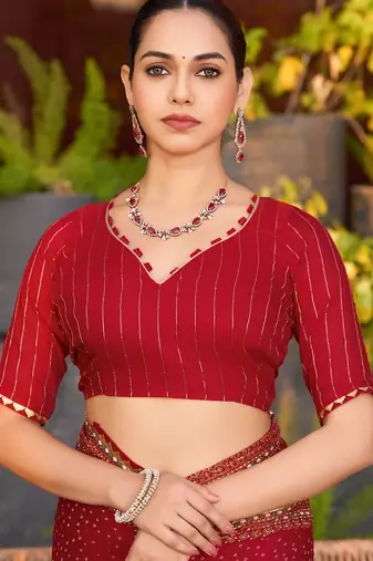 Red printed woven cotton silk bandhani saree with blouse