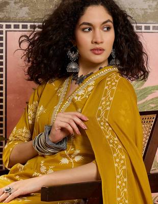 Mustard printed kurta with trousers & dupatta set 5