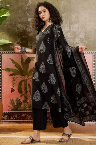 Black printed kurta with trousers & dupatta set