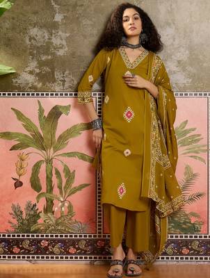 Mustard printed kurta with trousers & dupatta set 1