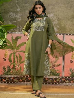 Olive green plain kurta with trousers & dupatta set 3