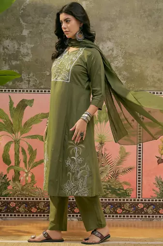 Olive green plain kurta with trousers & dupatta set