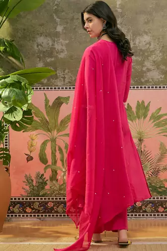 Pink plain kurta with trousers & dupatta set