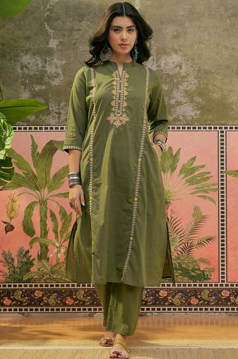 Mehndi green printed kurta with trousers & dupatta set