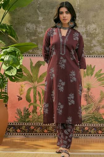 Chocolate brown printed kurta with trousers & dupatta set