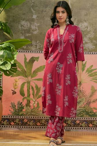 Maroon printed kurta with trousers & dupatta set