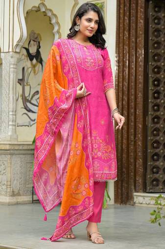 Peach floral printed kurta with trousers & dupatta set