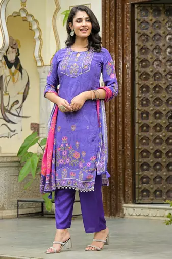 Lavender & purple floral printed kurta with trousers & dupatta set