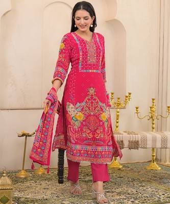 Pink floral printed kurta with trousers & dupatta set 3