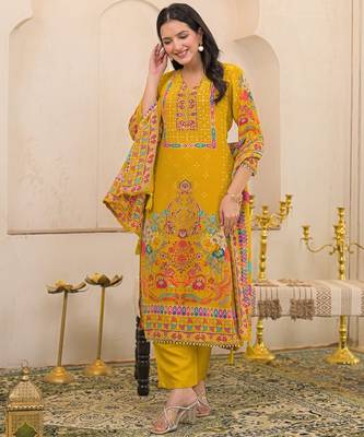 Yellow floral printed kurta with trousers & dupatta set 3