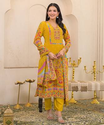 Yellow floral printed kurta with trousers & dupatta set 4