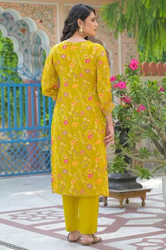 Green floral printed kurta with trousers & dupatta set