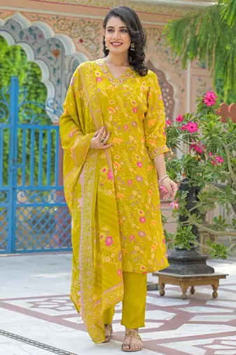 Green floral printed kurta with trousers & dupatta set