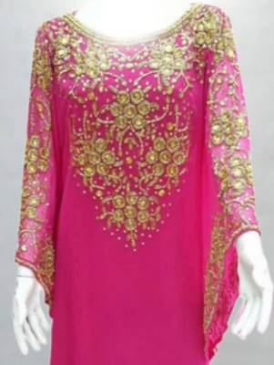 rani pink georgette kaftan with gold embroidery work 2