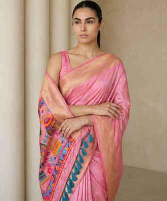 Pink pallu woven zari buti & traditional motifs work silk blend fabric traditional festive style paithani style saree 5