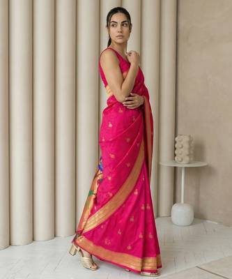 Pink woven zari buti & peacock pallu work silk blend fabric traditional festive style paithani style saree 3