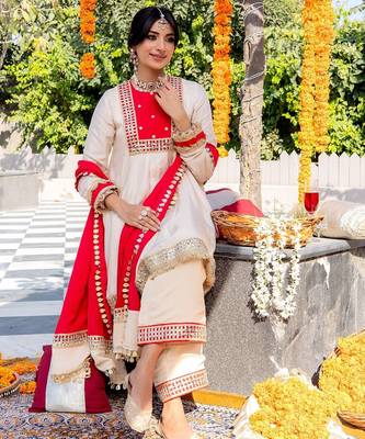 Beige pure silk plain top pant with dupatta 1