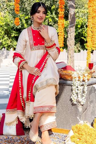 Beige pure silk plain top pant with dupatta