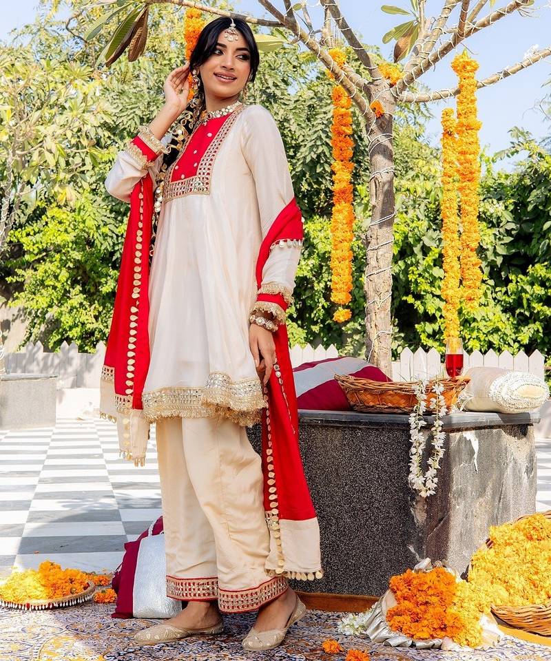 Beige pure silk plain top pant with dupatta