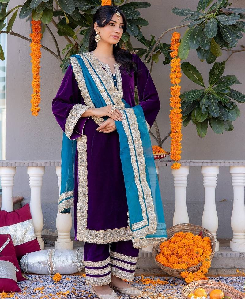Purple velvet plain top pant with dupatta