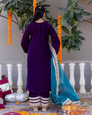 Purple velvet plain top pant with dupatta 4