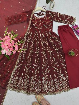 Maroon fendy satin heavy embroidery work long wedding wear gown 4