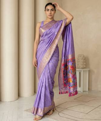 Light purple pallu woven zari buti & traditional motifs work silk blend fabric traditional festive style 4