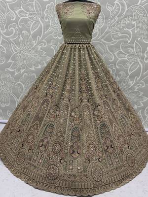 Ravishing Green Heavy Embroidered Net Evening Wear Lehenga Choli 5