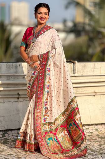 Off white silk blend saree with traditional multicolor woven border & rich pallu | festive & party wear saree